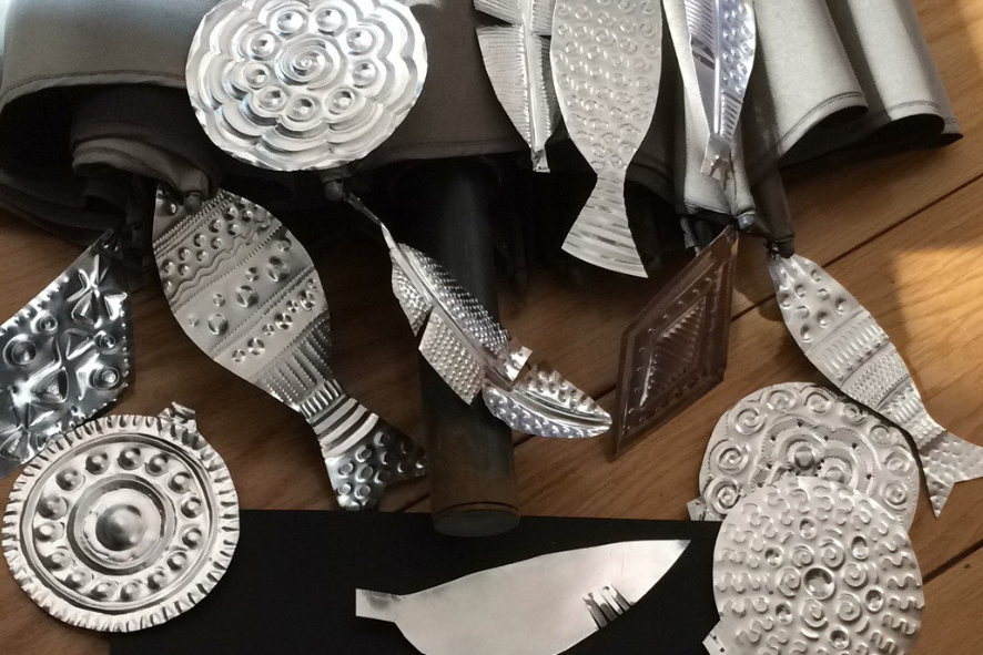 repujado atelier de métal repoussé